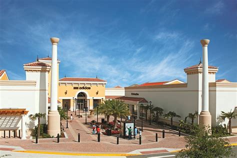 Zimmermann Outlet Stores in Florida, United States .